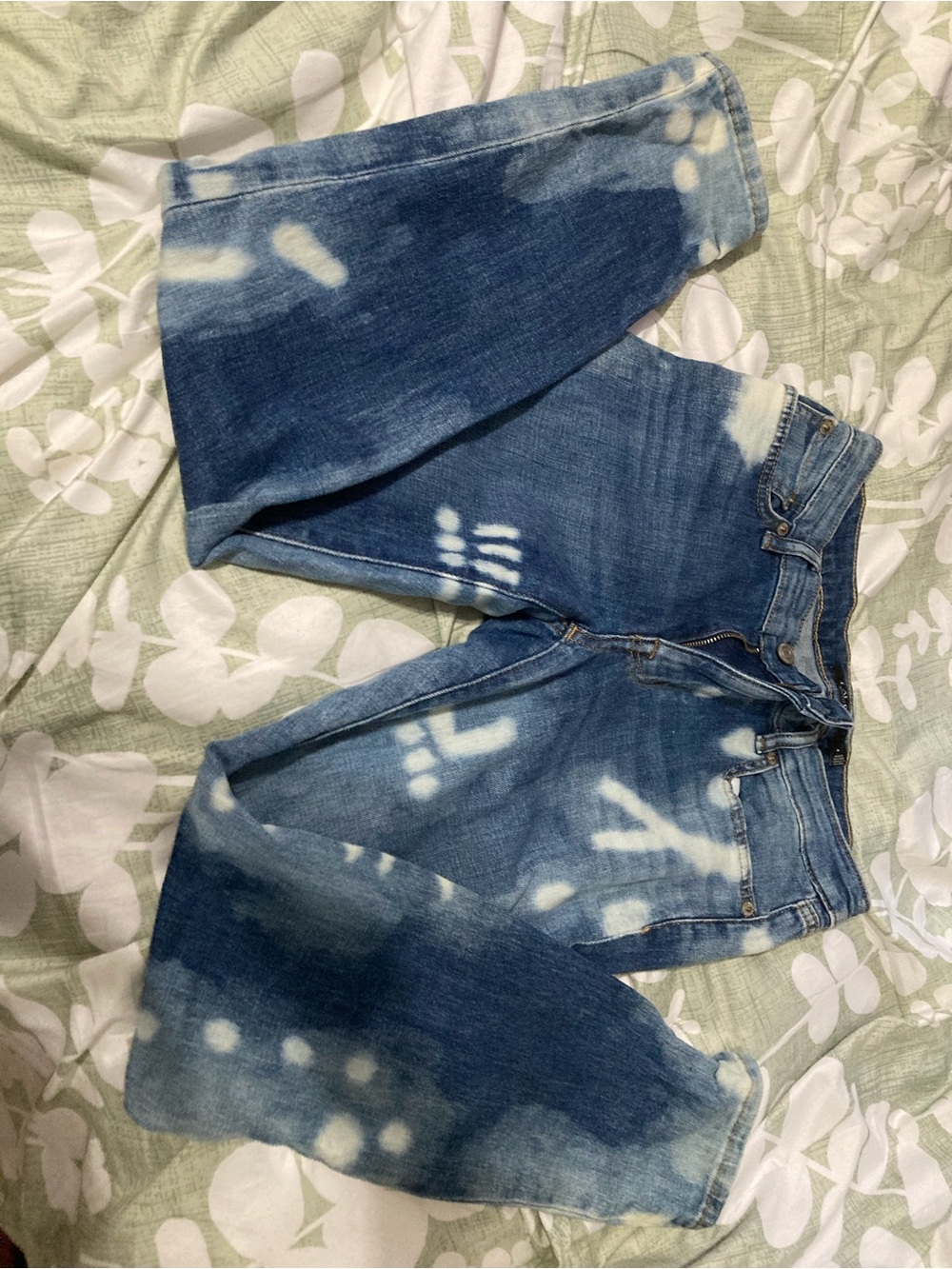 Lauren Ralph Lauren Blue and White Bleached Tie-Dye Jean jeans